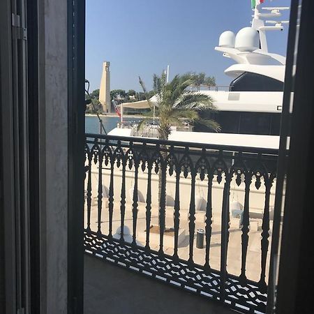 B&B Le Colonne Brindisi Phòng bức ảnh