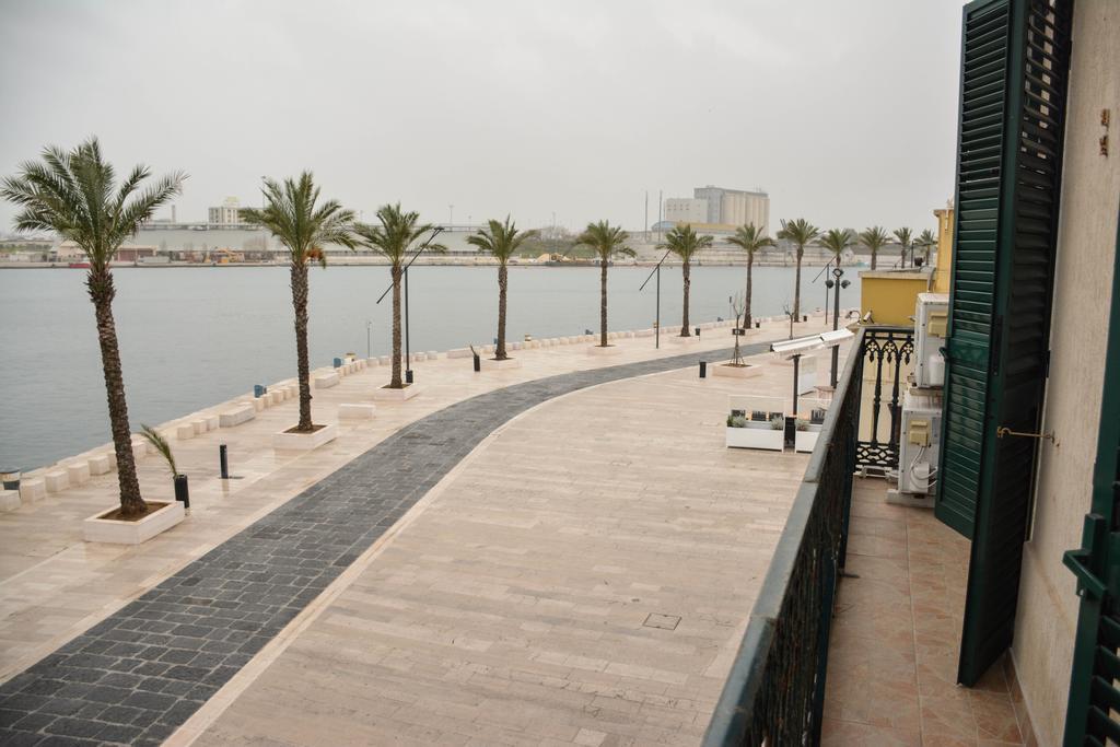 B&B Le Colonne Brindisi Ngoại thất bức ảnh