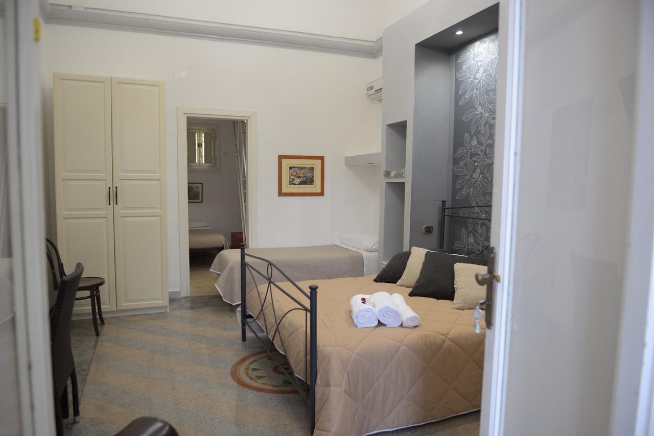 B&B Le Colonne Brindisi Ngoại thất bức ảnh
