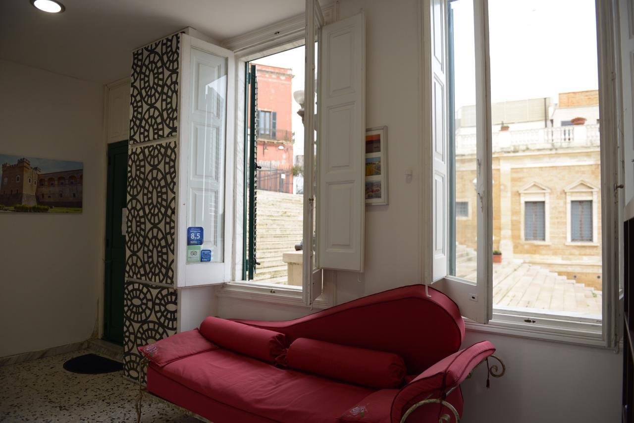 B&B Le Colonne Brindisi Ngoại thất bức ảnh