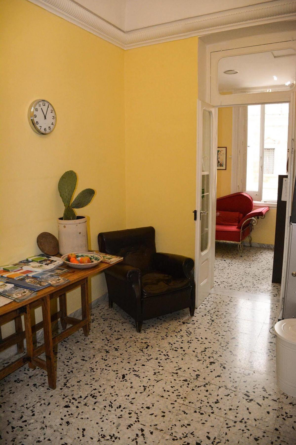 B&B Le Colonne Brindisi Ngoại thất bức ảnh