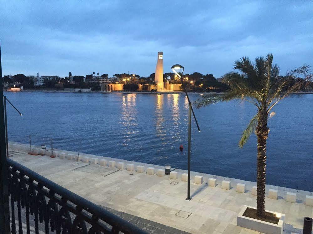 B&B Le Colonne Brindisi Ngoại thất bức ảnh